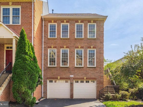 3015 Fallswood Glen Court, Falls Church VA 22044
