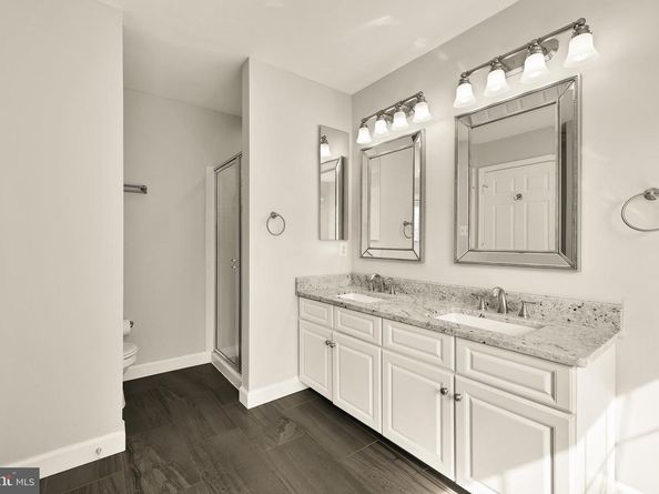 3015 Fallswood Glen Court, Falls Church VA 22044