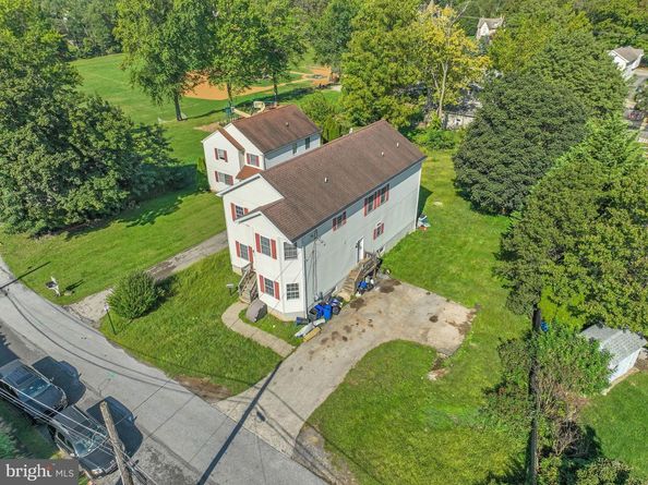412 Fairview Drive, Wayne PA 19087