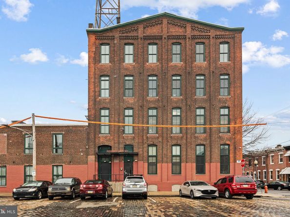 2551 Trenton Avenue 401, Philadelphia PA 19125