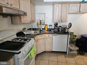 1148 S 9TH Street, Philadelphia PA 19147