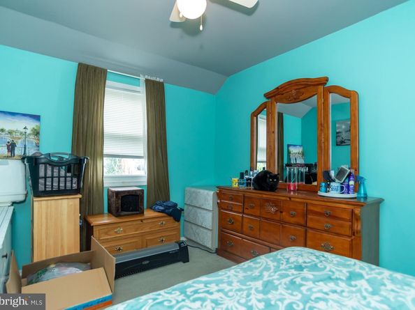 618 Cedar Avenue, Croydon PA 19021