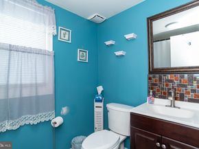 618 Cedar Avenue, Croydon PA 19021