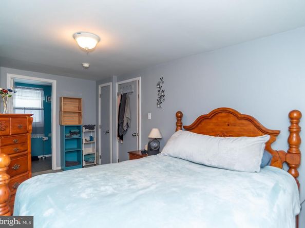 618 Cedar Avenue, Croydon PA 19021