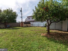 618 Cedar Avenue, Croydon PA 19021