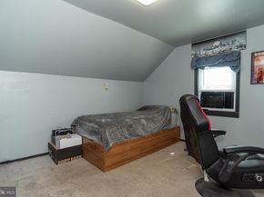 618 Cedar Avenue, Croydon PA 19021