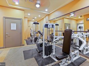 1000 N Randolph Street 806, Arlington VA 22201