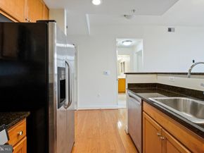 1000 N Randolph Street 806, Arlington VA 22201