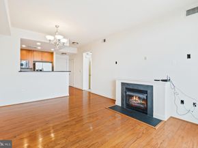 1000 N Randolph Street 806, Arlington VA 22201