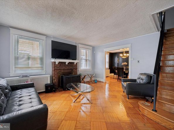 5033 Akron Street, Philadelphia PA 19124