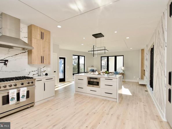 3500 7TH Street N, Arlington VA 22201