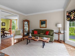 13 Cedar Crest Court, Doylestown PA 18901