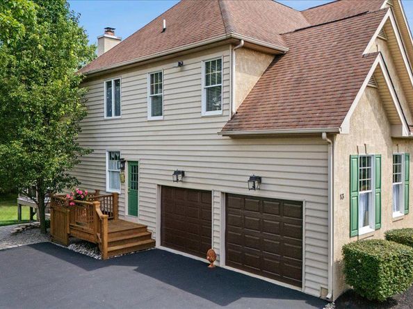 13 Cedar Crest Court, Doylestown PA 18901