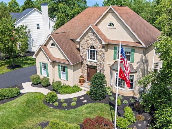 13 Cedar Crest Court, Doylestown PA 18901