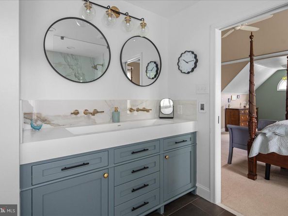 13 Cedar Crest Court, Doylestown PA 18901