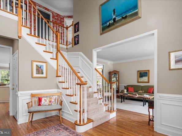 13 Cedar Crest Court, Doylestown PA 18901