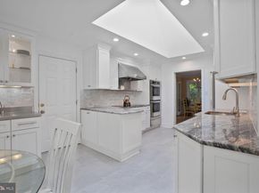 2615 E Meredith Drive, Vienna VA 22181