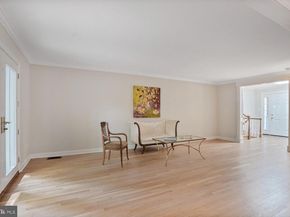 2615 E Meredith Drive, Vienna VA 22181