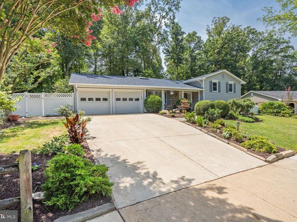 2615 E Meredith Drive, Vienna VA 22181