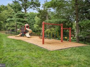 2615 E Meredith Drive, Vienna VA 22181