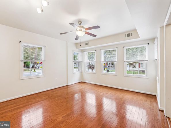 700 Jefferson Street NW 201, Washington DC 20011