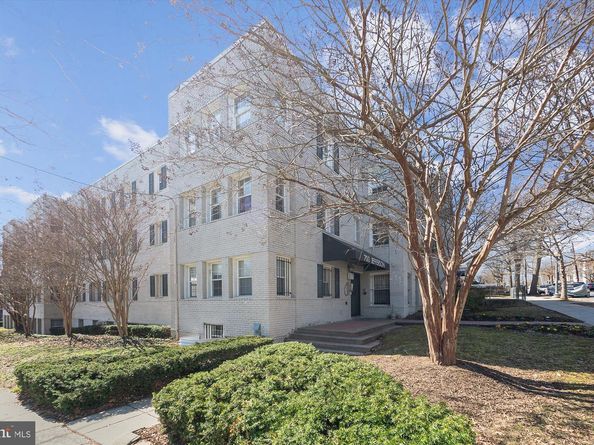 700 Jefferson Street NW 201, Washington DC 20011