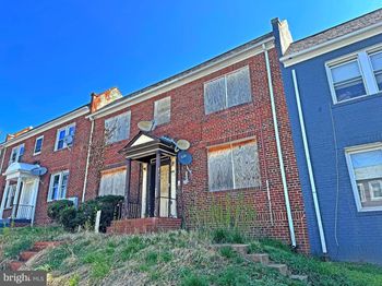 1019 18TH Street NE