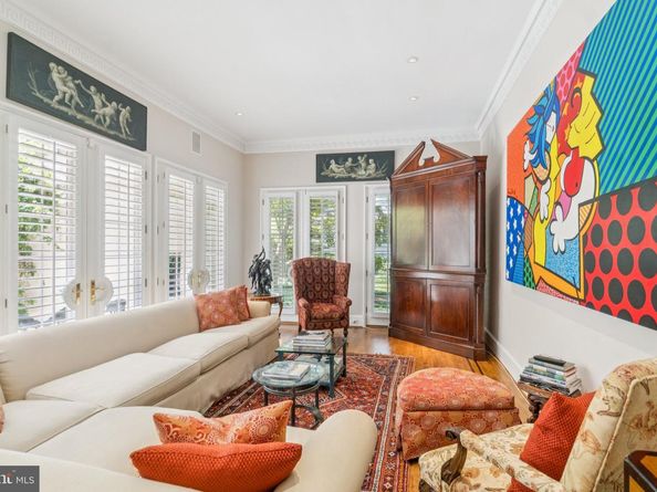 7200 Connecticut Avenue, Chevy Chase MD 20815