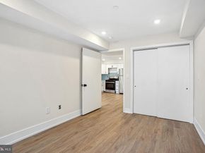 138-40 Tasker St, Philadelphia PA 19148
