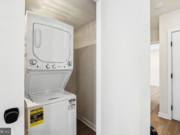 138-40 Tasker St, Philadelphia PA 19148