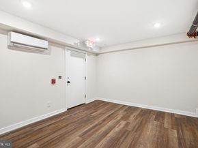 138-40 Tasker St, Philadelphia PA 19148