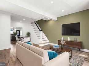 1921 S 10TH Street, Philadelphia PA 19148