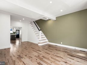 1921 S 10TH Street, Philadelphia PA 19148
