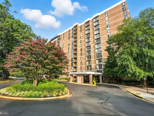 2311 Pimmit Drive 106, Falls Church VA 22043