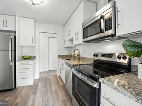 2311 Pimmit Drive 106, Falls Church VA 22043