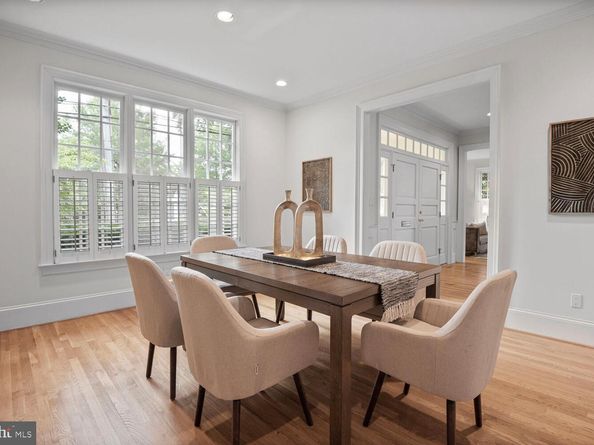 5222 Loughboro Road NW, Washington DC 20016