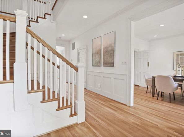 5222 Loughboro Road NW, Washington DC 20016