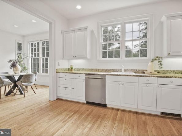 5222 Loughboro Road NW, Washington DC 20016