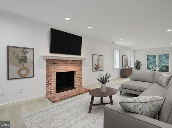 5222 Loughboro Road NW, Washington DC 20016