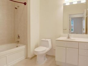 181 E Reed Avenue 204, Alexandria VA 22305