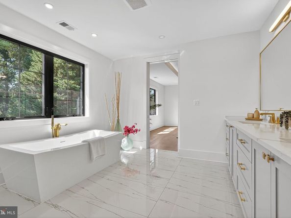 1730 Barbee Street, Mclean VA 22101