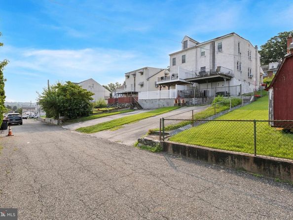 832 Bush St., Bridgeport PA 19405