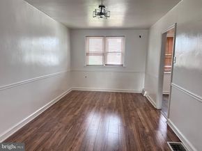 1819 Oakmont Street, Philadelphia PA 19111