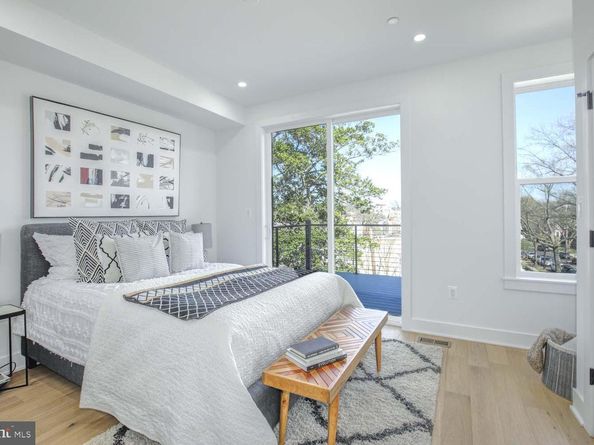 5403 5TH Street NW B, Washington DC 20011