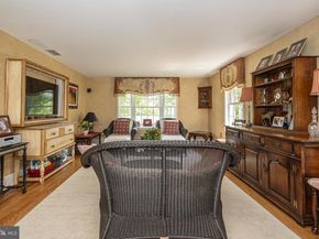 439 Brownsburg Road W, Newtown PA 18940