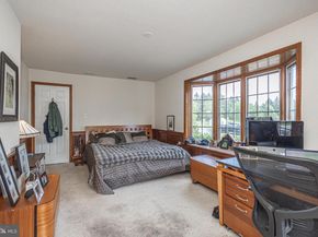 439 Brownsburg Road W, Newtown PA 18940