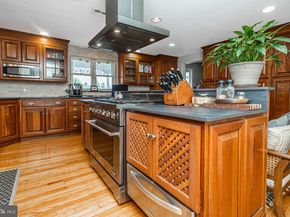 439 Brownsburg Road W, Newtown PA 18940