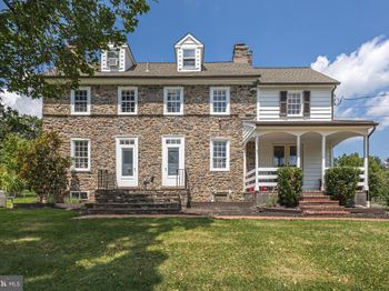 439 Brownsburg Road