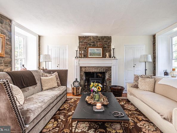 439 Brownsburg Road W, Newtown PA 18940