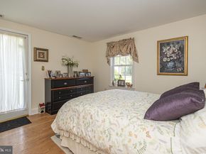 439 Brownsburg Road W, Newtown PA 18940